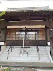 本傳寺の本殿