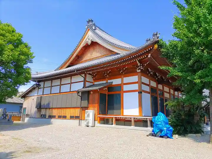 願隨寺の本殿・本堂