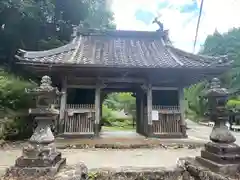 飯福田寺の山門