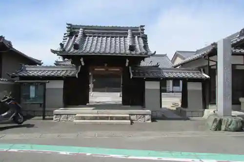宝泉寺の山門・神門