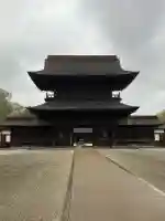 瑞龍寺の{uncategorized: "未分類", other: "その他", undefined: "問題あり", building: "その他建物", grave: "お墓", sacred_gate: "鳥居", guardian: "狛犬", statue: "像", buddha: "仏像", history: "歴史", nature: "自然", garden: "庭園", animal: "動物", pagoda: "塔", temizu: "手水舎", mountain_gate: "山門・神門", sanctuary: "本殿・本堂", subordinate: "末社・摂社", art: "芸術", scenery: "景色", jizo: "地蔵", ema: "絵馬", goshuin: "御朱印", omikuji: "おみくじ", items: "授与品その他", amulet: "お守り", goshuincho: "御朱印帳", eats: "食事", festival: "お祭り", votive_dance: "神楽", shichigosan: "七五三参", wedding: "結婚式", experience: "体験その他", initially: "初詣", around: "周辺", anti_infection: "感染症対策"}