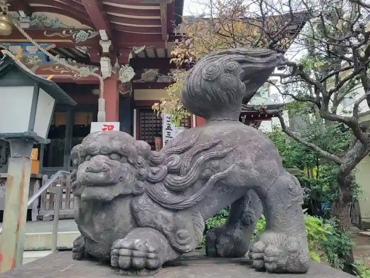 千住本氷川神社の狛犬