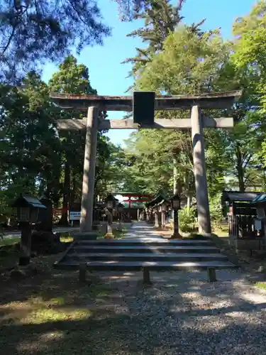 蠶養國神社の鳥居