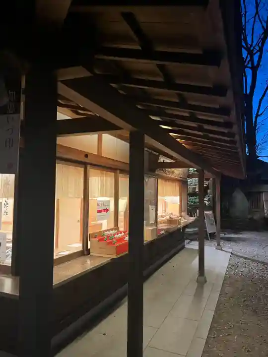 川越氷川神社の{uncategorized: "未分類", other: "その他", undefined: "問題あり", building: "その他建物", grave: "お墓", sacred_gate: "鳥居", guardian: "狛犬", statue: "像", buddha: "仏像", history: "歴史", nature: "自然", garden: "庭園", animal: "動物", pagoda: "塔", temizu: "手水舎", mountain_gate: "山門・神門", sanctuary: "本殿・本堂", subordinate: "末社・摂社", art: "芸術", scenery: "景色", jizo: "地蔵", ema: "絵馬", goshuin: "御朱印", omikuji: "おみくじ", items: "授与品その他", amulet: "お守り", goshuincho: "御朱印帳", eats: "食事", festival: "お祭り", votive_dance: "神楽", shichigosan: "七五三参", wedding: "結婚式", experience: "体験その他", initially: "初詣", around: "周辺", anti_infection: "感染症対策"}