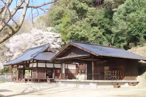 切幡神社の建物その他