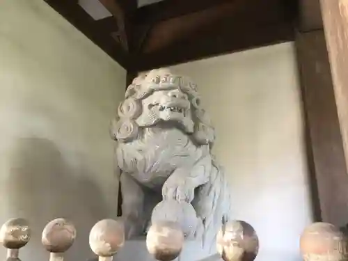 西明寺の狛犬