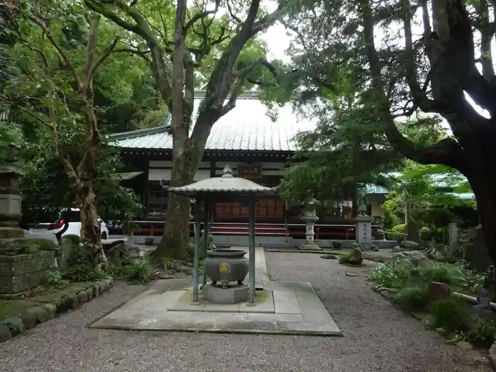 極楽寺の本殿・本堂