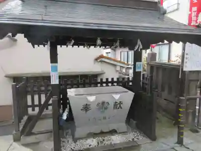 西宮神社の手水舎