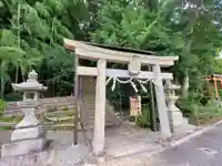 多聞六神社の鳥居