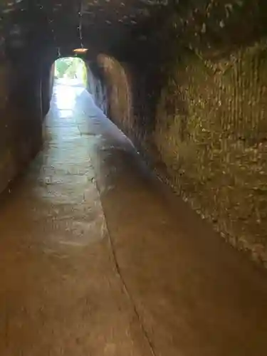銭洗弁財天宇賀福神社(神奈川県)