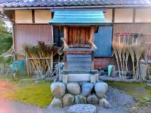 八劔神社の末社・摂社