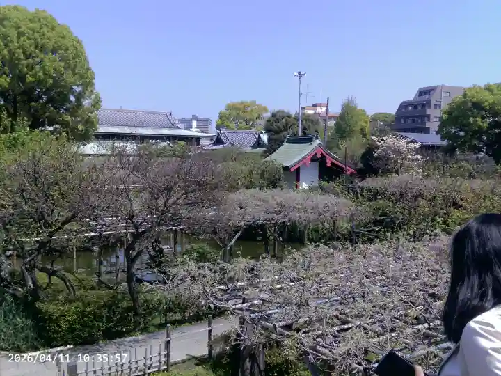 亀戸天神社の{uncategorized: "未分類", other: "その他", undefined: "問題あり", building: "その他建物", grave: "お墓", sacred_gate: "鳥居", guardian: "狛犬", statue: "像", buddha: "仏像", history: "歴史", nature: "自然", garden: "庭園", animal: "動物", pagoda: "塔", temizu: "手水舎", mountain_gate: "山門・神門", sanctuary: "本殿・本堂", subordinate: "末社・摂社", art: "芸術", scenery: "景色", jizo: "地蔵", ema: "絵馬", goshuin: "御朱印", omikuji: "おみくじ", items: "授与品その他", amulet: "お守り", goshuincho: "御朱印帳", eats: "食事", festival: "お祭り", votive_dance: "神楽", shichigosan: "七五三参", wedding: "結婚式", experience: "体験その他", initially: "初詣", around: "周辺", anti_infection: "感染症対策"}