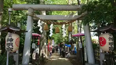 小平神明宮の鳥居