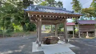 熊野神社の手水舎