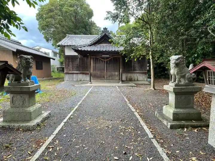 加和良神社の{uncategorized: "未分類", other: "その他", undefined: "問題あり", building: "その他建物", grave: "お墓", sacred_gate: "鳥居", guardian: "狛犬", statue: "像", buddha: "仏像", history: "歴史", nature: "自然", garden: "庭園", animal: "動物", pagoda: "塔", temizu: "手水舎", mountain_gate: "山門・神門", sanctuary: "本殿・本堂", subordinate: "末社・摂社", art: "芸術", scenery: "景色", jizo: "地蔵", ema: "絵馬", goshuin: "御朱印", omikuji: "おみくじ", items: "授与品その他", amulet: "お守り", goshuincho: "御朱印帳", eats: "食事", festival: "お祭り", votive_dance: "神楽", shichigosan: "七五三参", wedding: "結婚式", experience: "体験その他", initially: "初詣", around: "周辺", anti_infection: "感染症対策"}