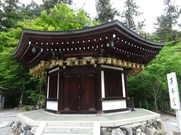 飯室谷不動堂 長寿院(滋賀県)