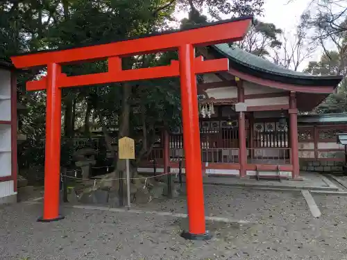 津島神社の{uncategorized: "未分類", other: "その他", undefined: "問題あり", building: "その他建物", grave: "お墓", sacred_gate: "鳥居", guardian: "狛犬", statue: "像", buddha: "仏像", history: "歴史", nature: "自然", garden: "庭園", animal: "動物", pagoda: "塔", temizu: "手水舎", mountain_gate: "山門・神門", sanctuary: "本殿・本堂", subordinate: "末社・摂社", art: "芸術", scenery: "景色", jizo: "地蔵", ema: "絵馬", goshuin: "御朱印", omikuji: "おみくじ", items: "授与品その他", amulet: "お守り", goshuincho: "御朱印帳", eats: "食事", festival: "お祭り", votive_dance: "神楽", shichigosan: "七五三参", wedding: "結婚式", experience: "体験その他", initially: "初詣", around: "周辺", anti_infection: "感染症対策"}