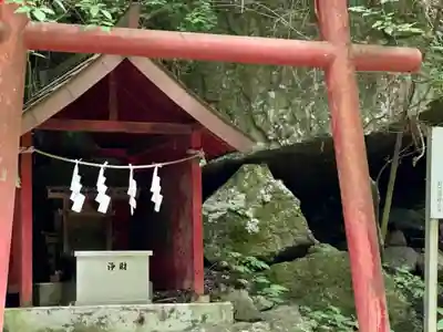 母の白滝神社(山梨県)