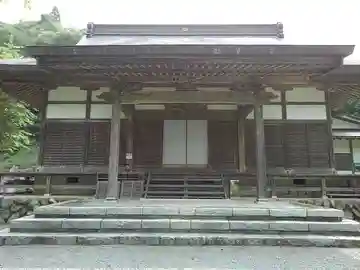 宝蔵寺の本殿・本堂