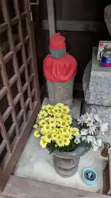 岩窟不動尊（巌窟不動尊／窟堂不動尊／窟堂／岩屋堂）の地蔵