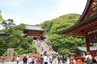 鶴岡八幡宮の山門・神門