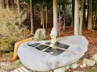 子檀嶺神社の手水舎