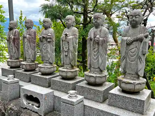 【公式】龍門院常楽寺（秩父札所十一番）の地蔵