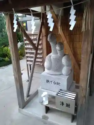 蛇窪神社の狛犬