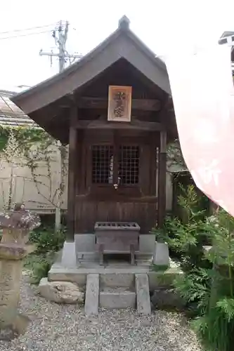 八雲神社の末社