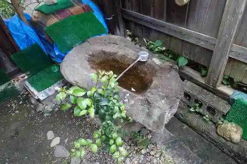 愛宕不動明王堂の手水舎