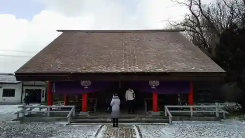 輪西神社の本殿