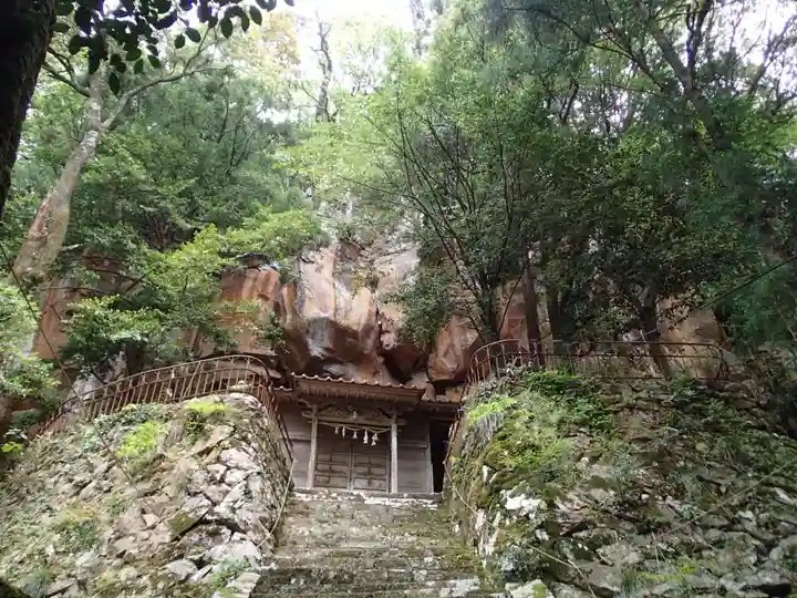 赤岩神社の本殿・本堂