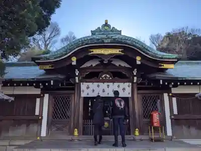 白金氷川神社の本殿・本堂