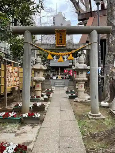 高円寺氷川神社の鳥居