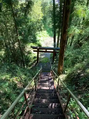 十二所大明神の鳥居