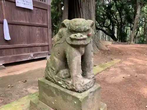 熊野神社の狛犬