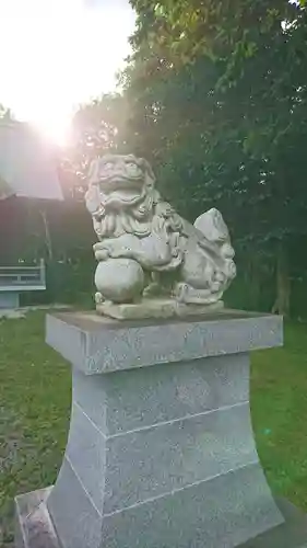 阿寒神社の狛犬