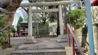 上目黒氷川神社の鳥居