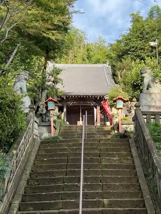成田山神護寺の山門・神門