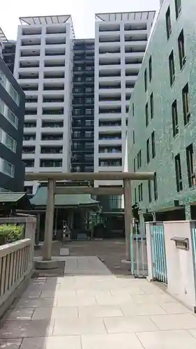 宮益御嶽神社の鳥居