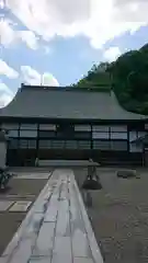 観音寺の本殿