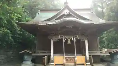 泉神社の本殿・本堂