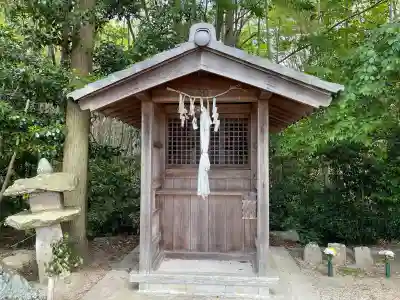 八坂神社 御旅所の{uncategorized: "未分類", other: "その他", undefined: "問題あり", building: "その他建物", grave: "お墓", sacred_gate: "鳥居", guardian: "狛犬", statue: "像", buddha: "仏像", history: "歴史", nature: "自然", garden: "庭園", animal: "動物", pagoda: "塔", temizu: "手水舎", mountain_gate: "山門・神門", sanctuary: "本殿・本堂", subordinate: "末社・摂社", art: "芸術", scenery: "景色", jizo: "地蔵", ema: "絵馬", goshuin: "御朱印", omikuji: "おみくじ", items: "授与品その他", amulet: "お守り", goshuincho: "御朱印帳", eats: "食事", festival: "お祭り", votive_dance: "神楽", shichigosan: "七五三参", wedding: "結婚式", experience: "体験その他", initially: "初詣", around: "周辺", anti_infection: "感染症対策"}