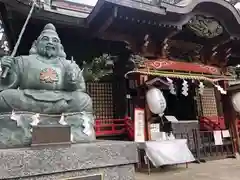 平塚三嶋神社の像