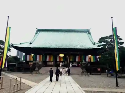 護国寺の本殿