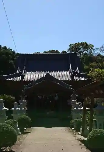 大島子諏訪神社の本殿