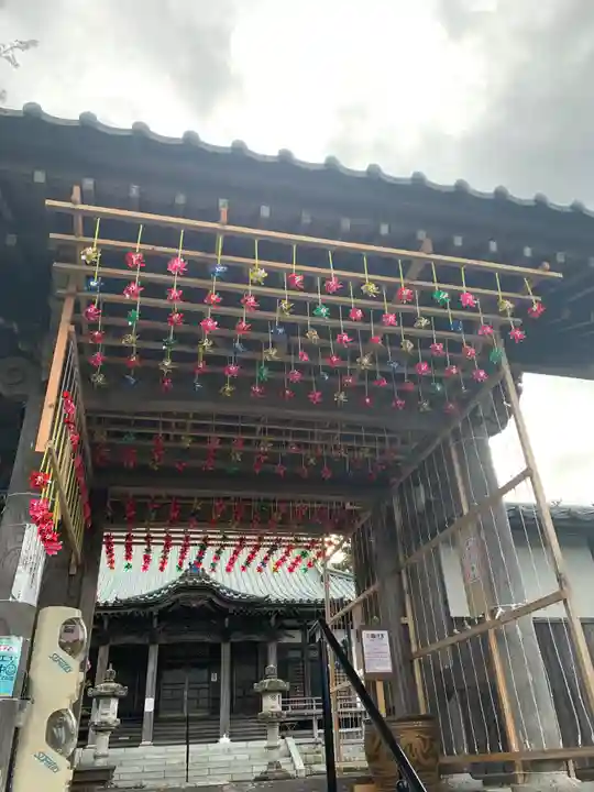 大室山龍渓院の山門・神門