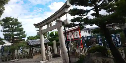 六請神社の鳥居