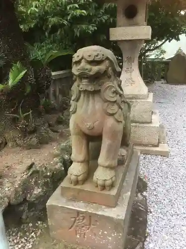 叶神社 (西叶神社)の狛犬