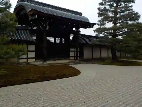 天龍寺の山門